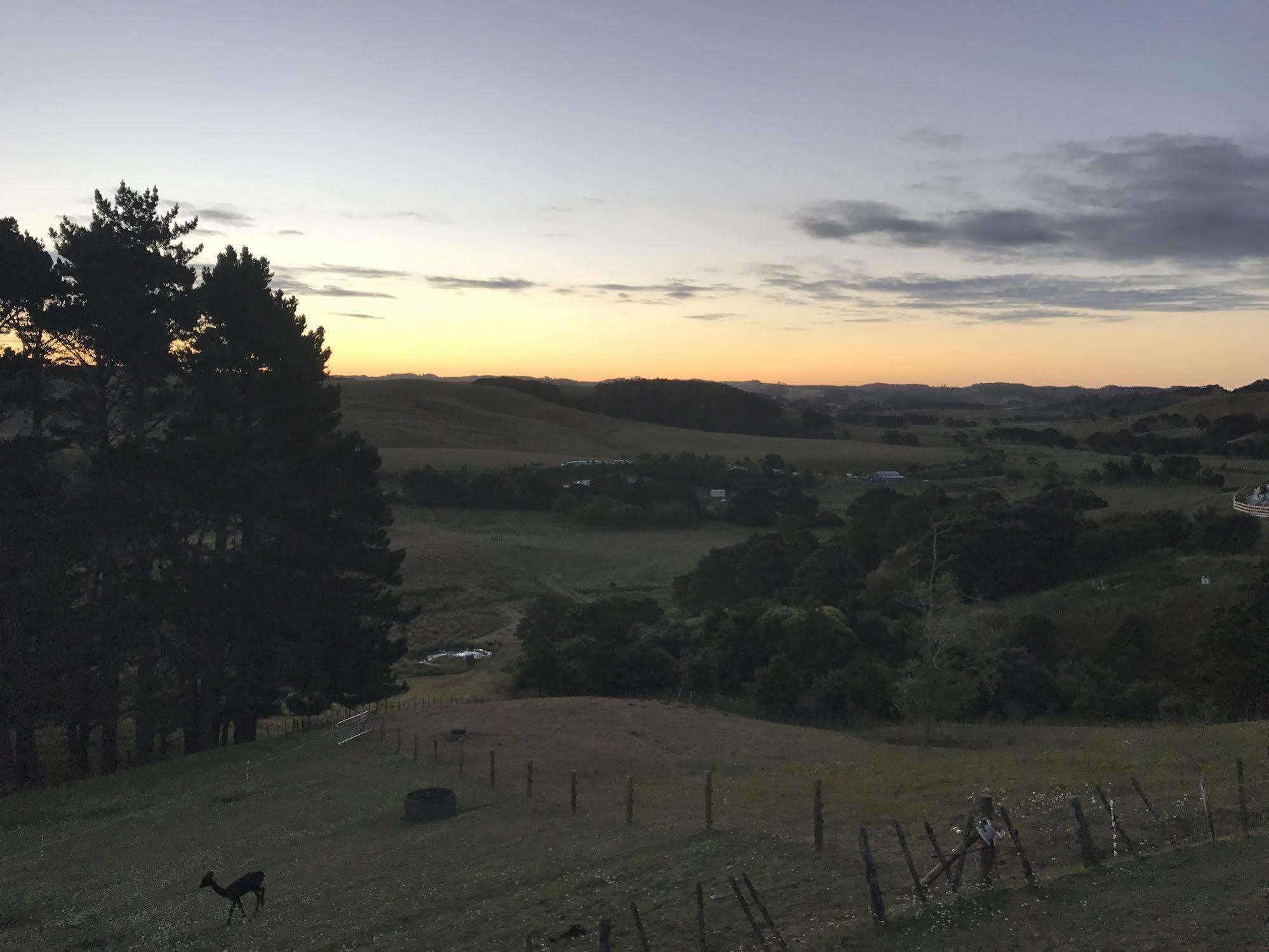 Pukeatua Farmstay Waimauku Экстерьер фото